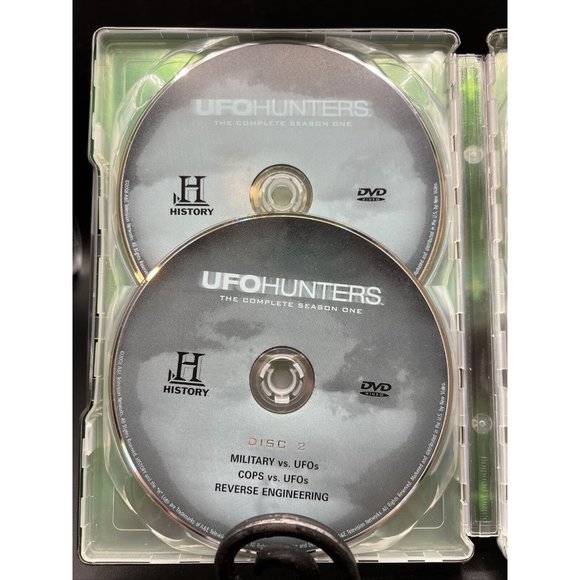 UFO Hunters - Season 1 (DVD, 2008, 4-Disc Set) - Picture 2 of 8